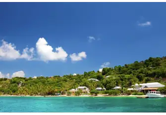 Manchioneel Bay is home to the Cooper Island Beach Club with bars, dining and boutiques