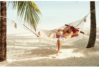 Soak in the sun as you enjoy some quality time together on the beautiful beaches of the British Virgin Islands