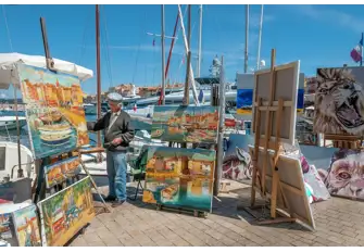 Long before the jet-set conferred its glitz and glamour on the town, fishing, boats and the port ran through the history of this Riviera town