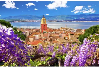 What a stunning backdrop for your big day