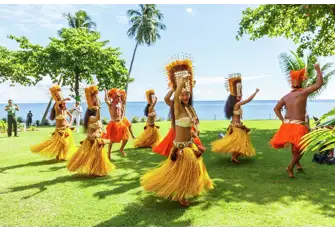 Tahiti has it's own traditional dance called Ori Tahiti, which is performed at religious ceremonies, rituals and celebrations