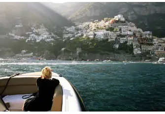 Take sightseeing to a different level via tender