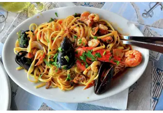Pizza, pasta, pesto and more - introduce your little ones to a world of flavour in Italy