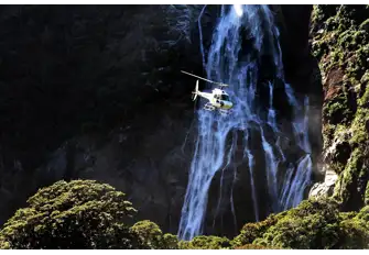 Take an helicopter ride and discover New Zealand from another perspective