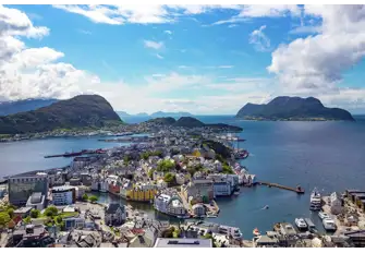 The architecturally stylish town of Ålesund lies at the entrance to Geirangerfjord