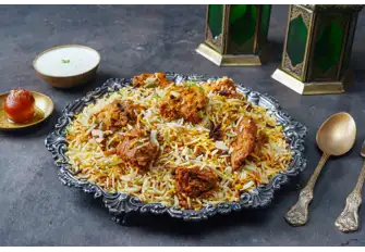 Experience the bold flavours of cinnamon, saffron and clove