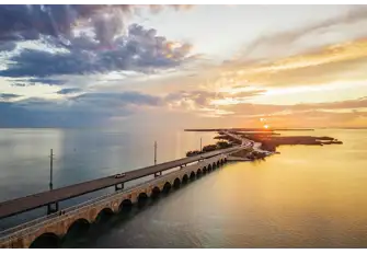 Explore one of the beautiful islands in Fort Lauderdale