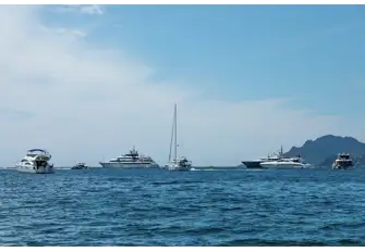 Some yachts are available for sea trials in the Bay of Cannes