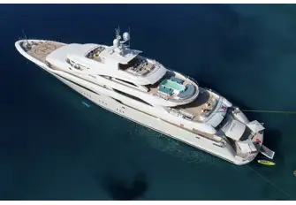 O'PTASIA is equipped with a helipad for a touch-and-go helicopter