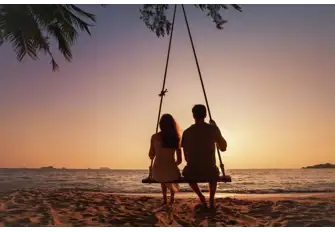 Create picturesque memories as newlyweds 