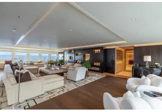 The upper deck entertainment lounge
