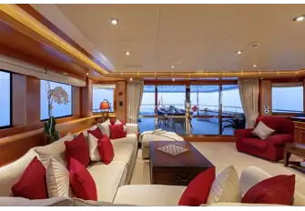 The sky lounge opens onto the upper deck aft entertainment space
