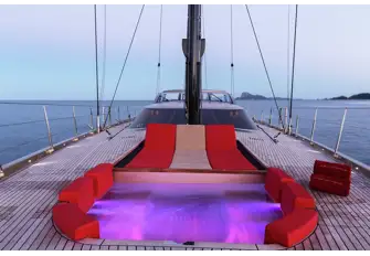 A teak-lined jacuzzi takes centre stage on the foredeck