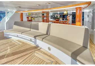 The rod store is concealed in the aft deck seating