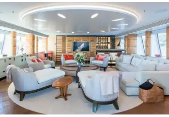 The sky lounge with bar and wine cellar forward and to starboard