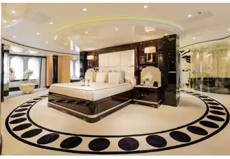 The owner's bedroom, bathroom and dressing room...