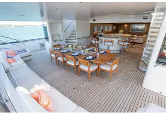 The indoor-outdoor aft deck bar is a favourite hang out for guests