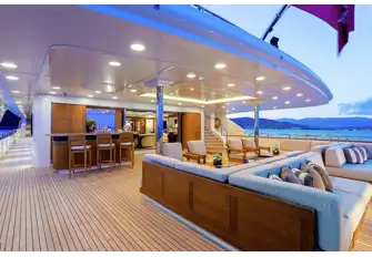The main deck aft also has a bar serving a lounging area
