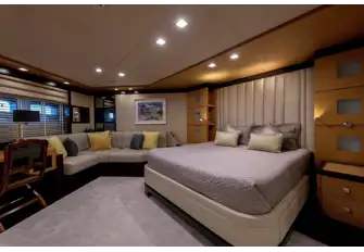 The lower deck has a second VIP suite, full beam with a walk-in wardrobe