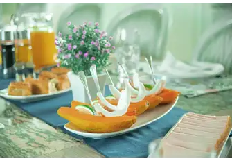 Fresh tropical fruits are always on the menu on STELLA MARIS