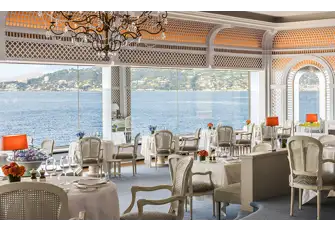 Eden-Roc Restaurant