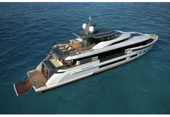 Top speed of 24 knots and a range of 2,000nm
