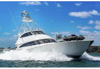 She has a top speed of 36 knots