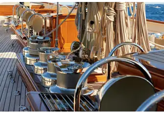 Traditional deck design with Rondal deck gear