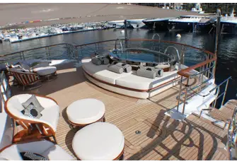 The raised jacuzzi aft on the main deck, added during an extensive 2014 refit
