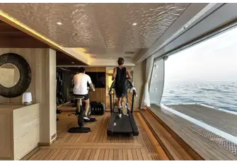 Work out in the sea level gym, enjoy a sauna, massage or beauty treatments, or just relax in the lounge with a cocktail from the bar