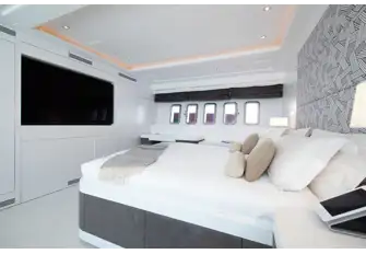 The full beam owner's suite on the lower deck