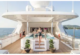 Plus the jacuzzi, naturally!