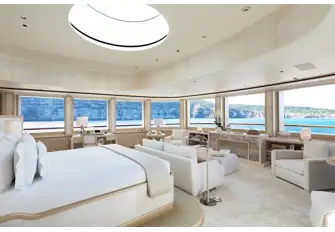 No need to choose when the master and VIP suite both look like this