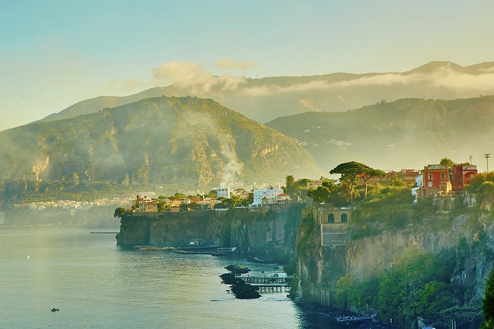 Sorrento has a deeply dramatic setting