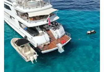 LAZY Z is an RYA approved training centre for watercraft, which means you can use the jetskis even if you're not qualified to do so