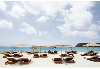 Cala Jondal Beach Club