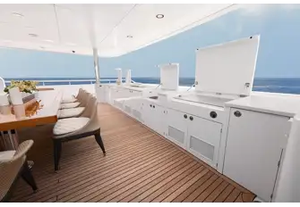 SUNONE -Open-air dining on the main deck aft with its food station