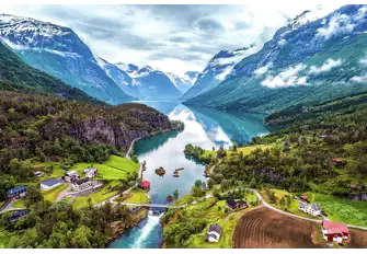 Ice ages have carved out a hugely impressive landscape in this world of extremes