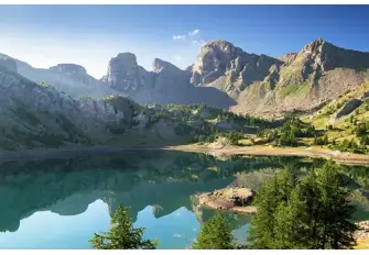 With a classic Alpes-Maritime background, Lac d'Allos is both scenic and very refreshing for those in need of a cooling dip