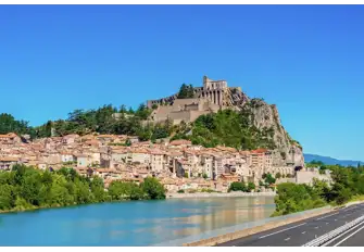 Beautiful historic towns like Sisteron are within easy reach of the Riviera