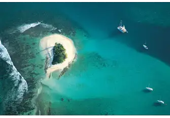 Green Cay and its sandy spit