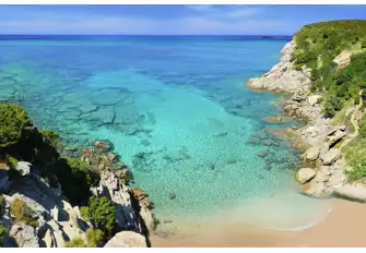 L'Escalet Beach is halfway between Cap Camarat and Cap Taillat
