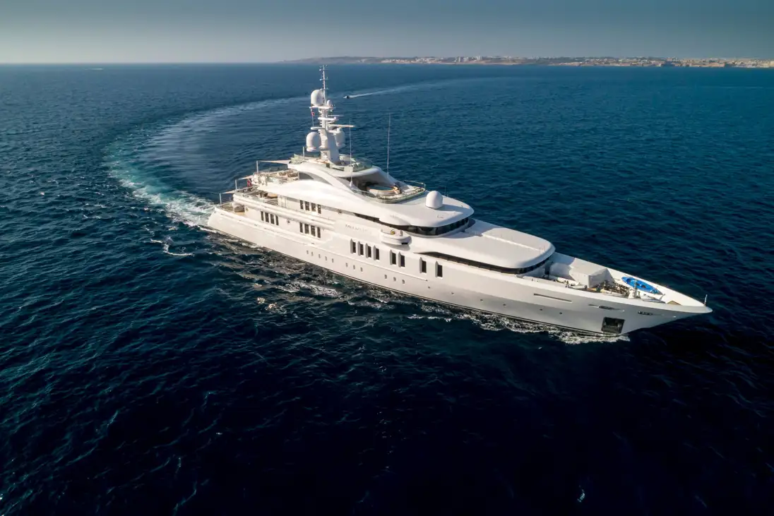 yacht talisman c proprietario