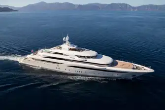200 foot luxury yacht