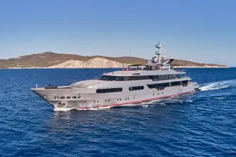 200 foot luxury yacht