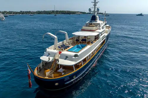 Stern view
